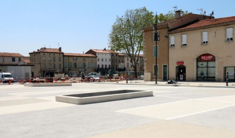 Spacieux Appartement En Plein Coeur De Castres Castres  Exteriér fotografie